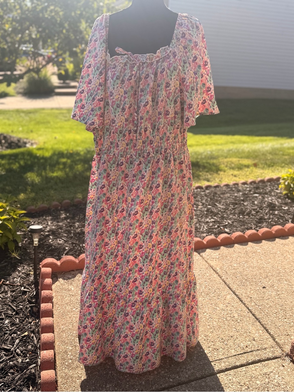 BloomChic Multicolor Floral Puff-Sleeve Maxi Dress